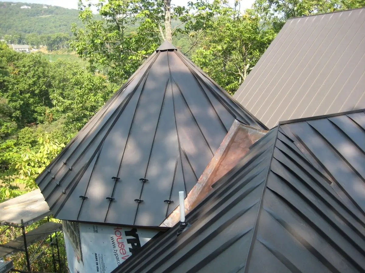 Professional Roof Tarp Installation by Craftsman Roofing in Rolling Hill Acres